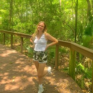 Meet your Posher, Trinity